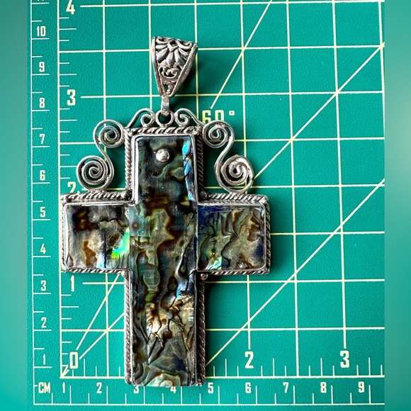 Sterling silver Large 3โ cross abalone inlay pendant scroll decorative bail - Picture 6 of 6